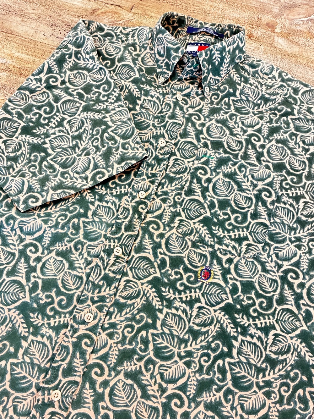 Tommy Hilfiger Green Floral Button-Down Shirt